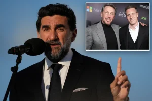 Paramount obtains $24 billion from Gulf investment funds while Warner Bros. deal awaits regulatory approval.