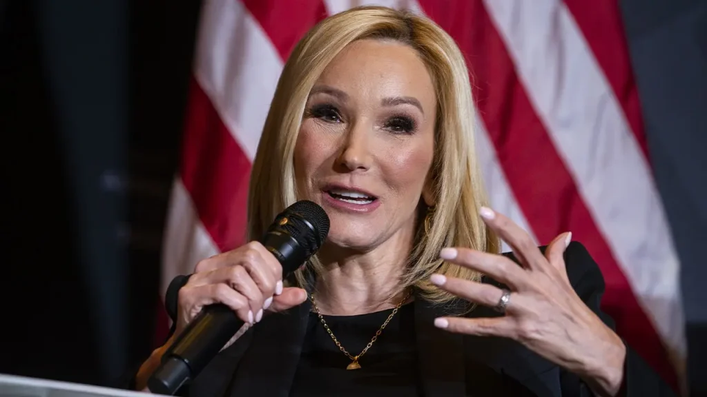 Paula White-Cain states that Americans are abandoning institutions rather than losing their faith.