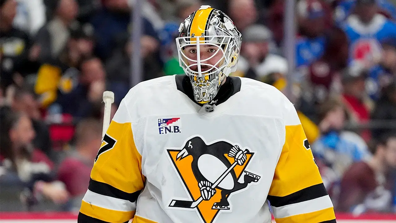 Penguins undergo major goalie change, adding a unique element to crucial Game 4