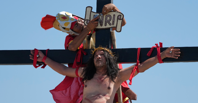 Philippines' Longest-Serving 'Jesus' Actor Steps Down After 37 Crucifixions