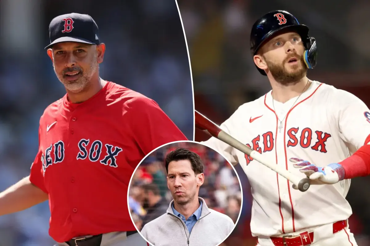 Players are unhappy with how management dealt with Alex Cora's firing