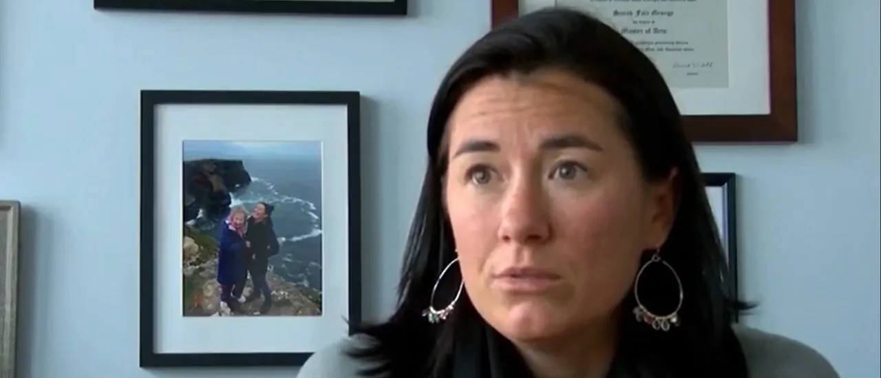 Police Turn Against Their Progressive District Attorney After Charges Are Dropped for Anti-ICE Protesters