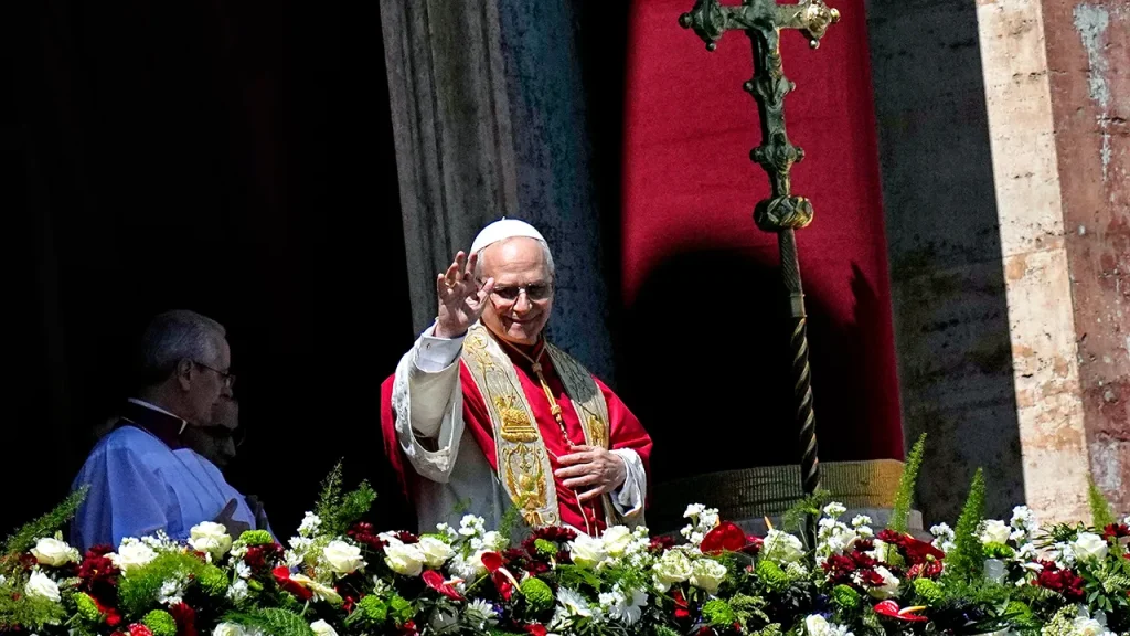 Pope Leo XIV offers his first Easter blessing while urging for global peace