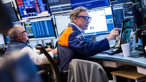 Reasons the stock market is reaching new highs despite the conflict in Iran