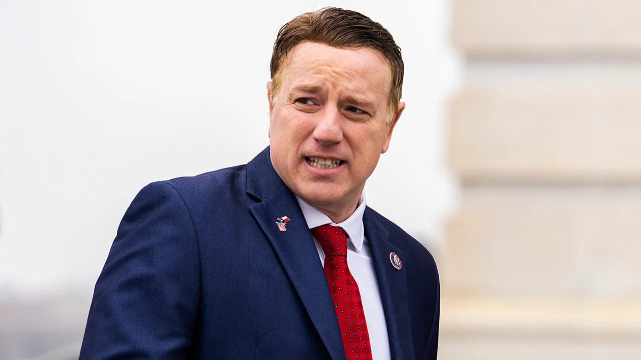 Rep. Pat Fallon declares candidacy for chair of the House Oversight Committee