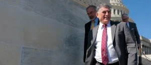 Republican Lawmaker Proposes Ending TPS Following 10 GOP Defections