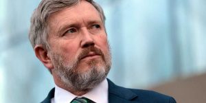 Republican hard-liners block government's surveillance authority despite pressure from Trump