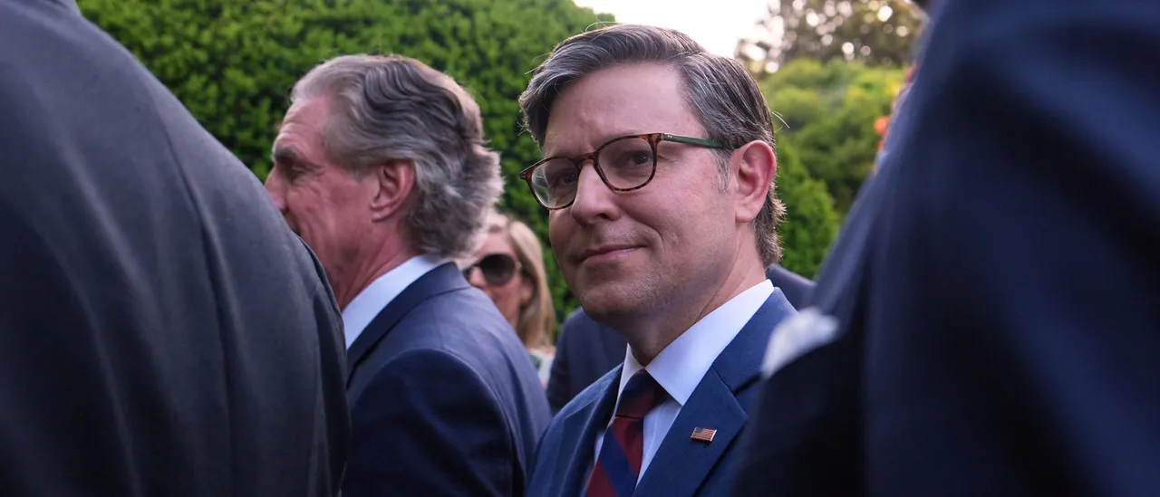 Republicans Ready to Permit Ongoing Unrestricted Government Surveillance of American Citizens