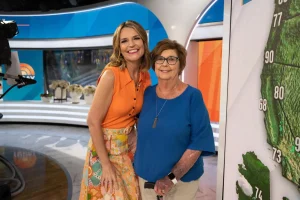 Savannah Guthrie comes back to the 'Today' show two months after her mother was taken from their home.