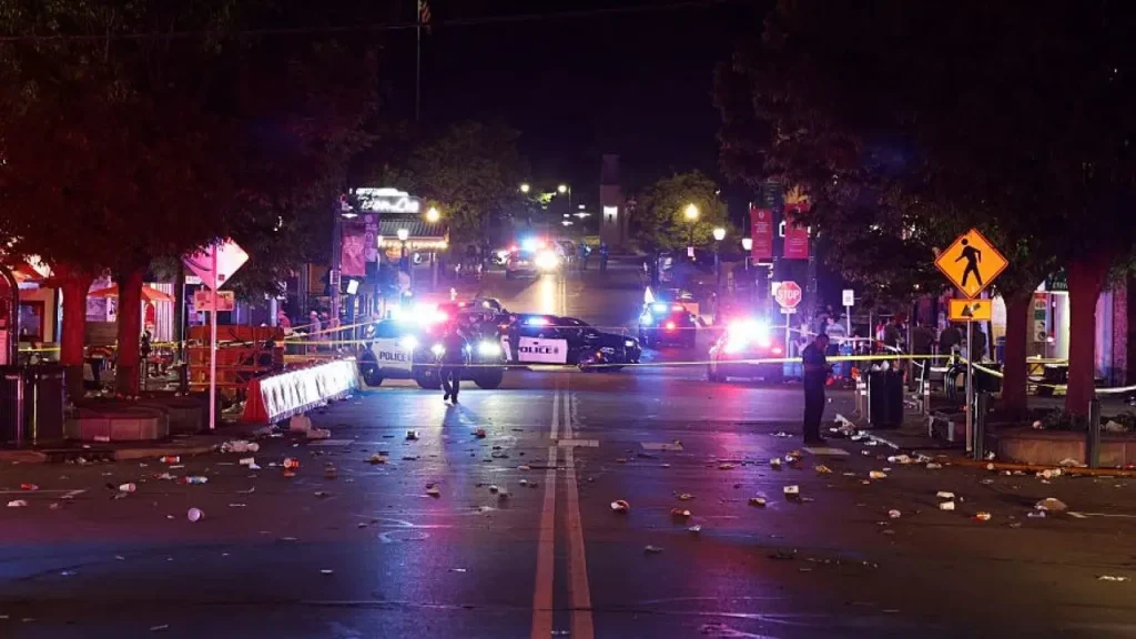 Shooting near Indiana University injures 9, suspect remains unknown
