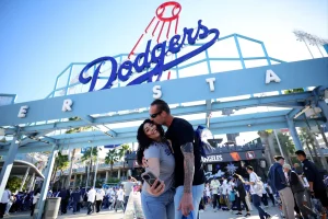 Singles in LA are moving away from dating apps and connecting at Dodger Stadium.