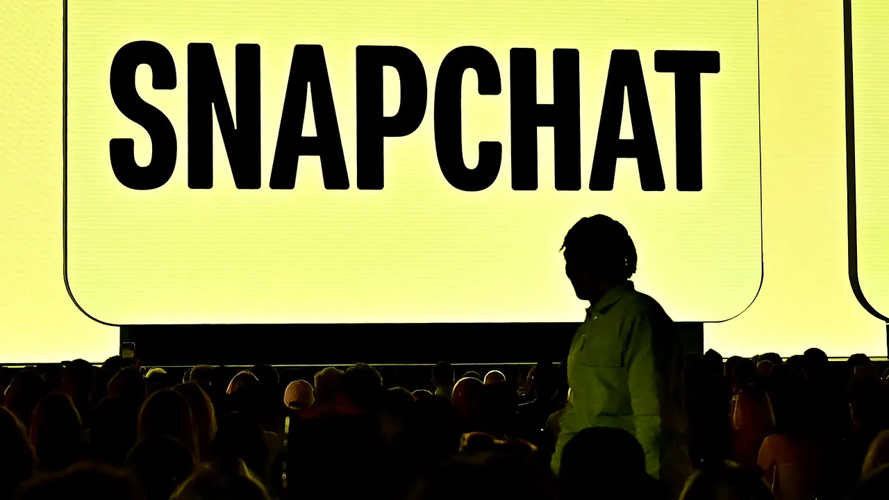 Snap cuts around 1,000 jobs as the company reorganizes its staff.