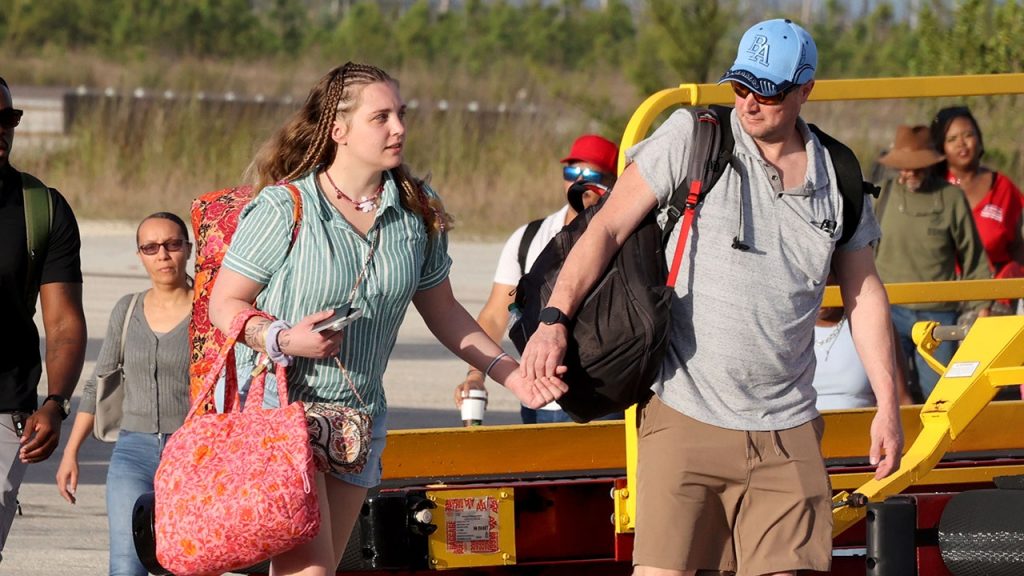 Stepfather departs the Bahamas following wife's disappearance, daughter doubtful