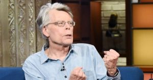 Stephen King Criticizes Trump's Request to Dismiss Jimmy Kimmel: 'People in Glass Houses Shouldn't Throw Stones'