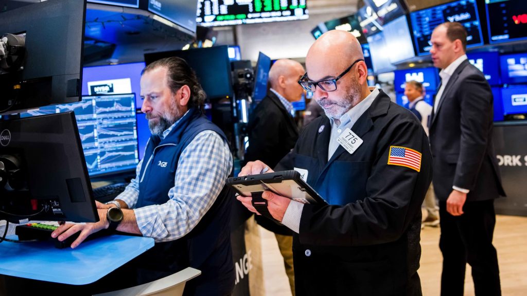 Stock futures rise slightly following another record from the S&P 500 as Wall Street anticipates earnings: Live updates