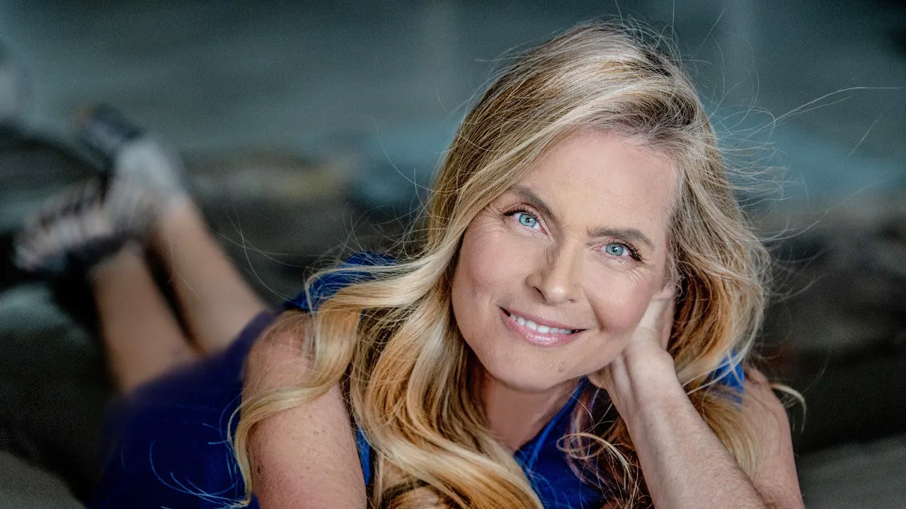 Supermodel Kim Alexis shares concerns about the potential downsides of the body positivity movement.