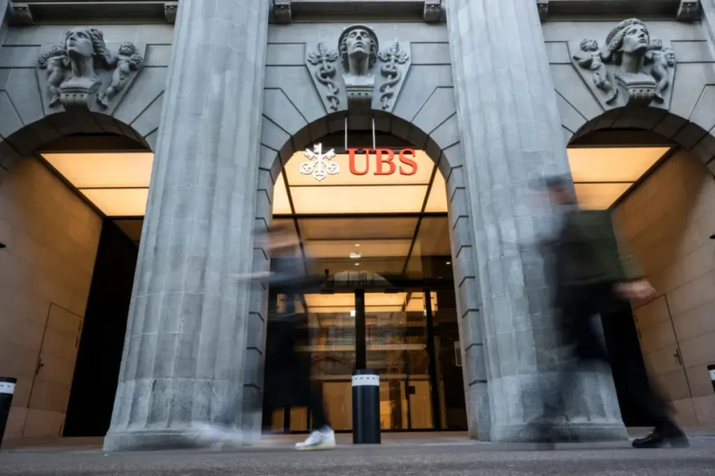 Swiss authorities require UBS to increase safety reserves by $20 billion