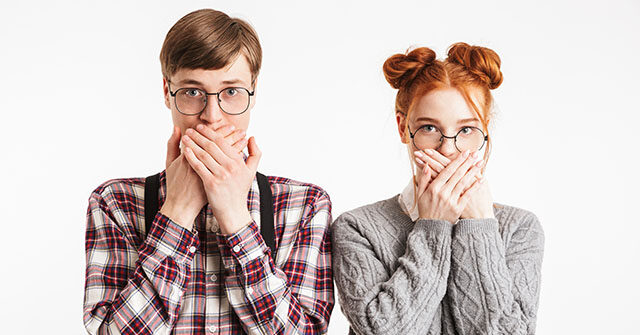 Teacher Accidentally Shows Photos of Female Breasts to High School Class