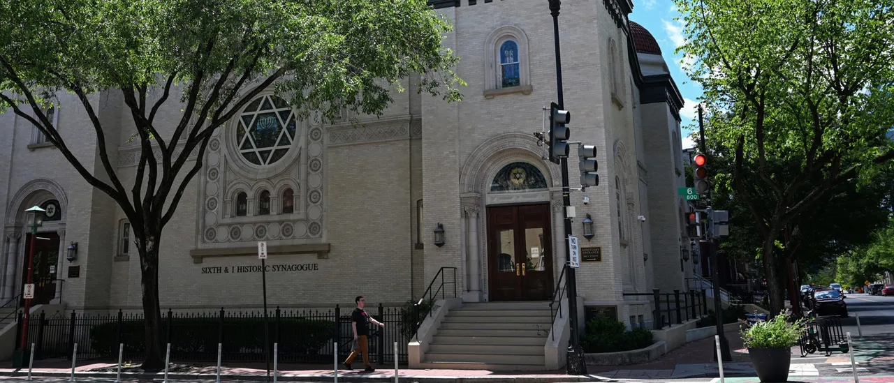 Teenager Taken Into Custody for Suspected Scheme to Kill Many Jews Alongside Two Men