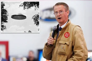 Tennessee Representative Tim Burchett claims he has viewed UFO images and videos that challenge reason.