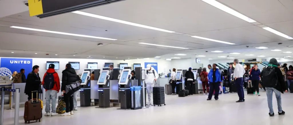 Tensions in Iran Lead Airline to Increase Checked Baggage Charges