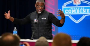 The Jets' NFL Draft approach has been disorganized, even for their usual level of dysfunction.