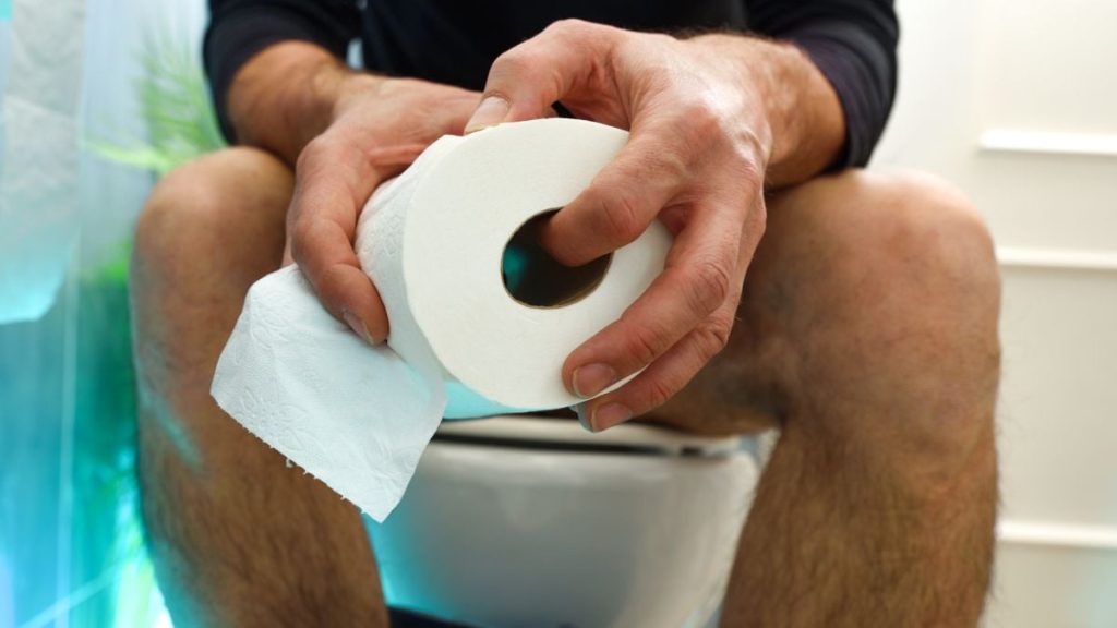 The Time Waste Remains in Your Body Could Affect Your Health, Research Shows