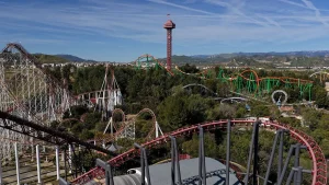The first day at Six Flags St. Louis turned chaotic when a fight involving around 100 people erupted.