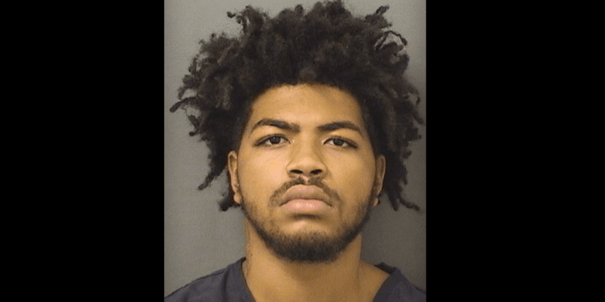 Three women at a Florida Taco Bell reportedly fill a water cup with soda, leading to an argument that results in an employee opening fire.