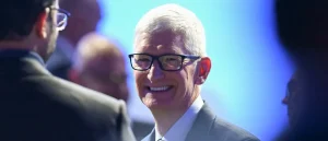 Tim Cook Reveals Departure as Apple's CEO