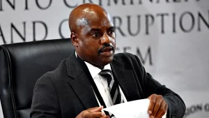 Tissue attached to suspended police chief's head temporarily stops corruption investigation