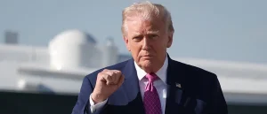 Trump Prolongs Iran Ceasefire and Blockade While Talks Stay Uncertain