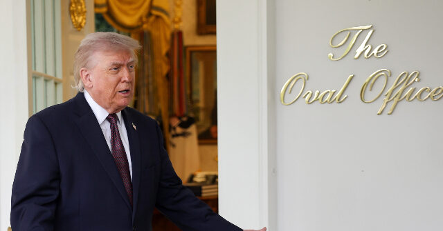 Trump Refutes Claims That Deleted Post Portrayed Him as Jesus, Attributes It to 'Fake News'