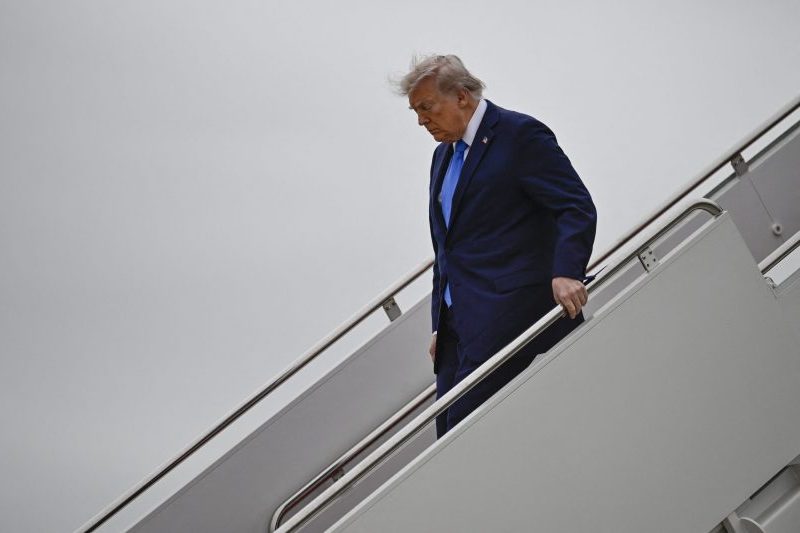 Trump set to join White House Correspondents’ Dinner for first time as president to 'make it the greatest, hottest and most spectacular'