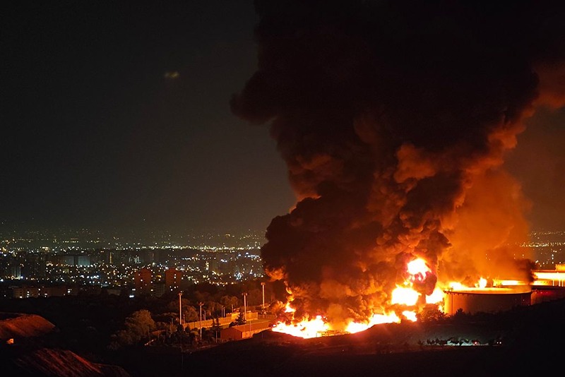 Trump signals that Iran's oil facilities might 'erupt' as exports are blocked.