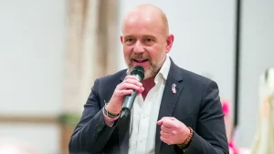 Trump supports Steve Hilton for governor of California