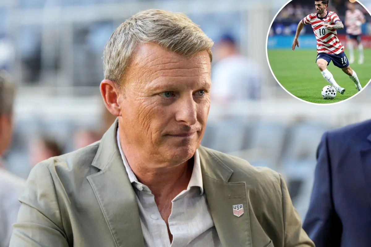 U.S. Soccer leader Matt Crocker leaves the program ahead of the World Cup.