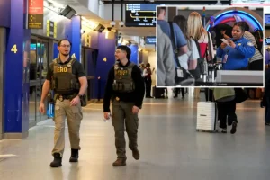 US cautions it will exhaust funds to pay airport security staff in the upcoming weeks