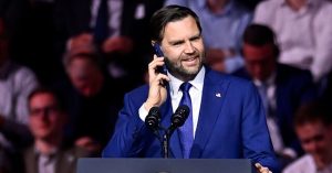 VP Vance Encounters a Small Glitch While Contacting President Trump During Speech