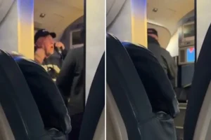 Wild footage captures passenger pulling open airplane door: 'I want to get out!'