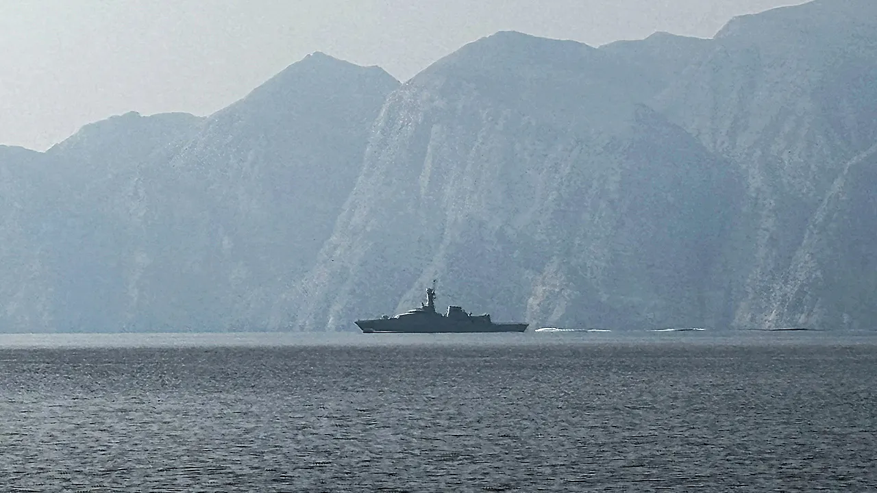 Windward AI reports that Iran is evading the US blockade through offshore oil networks.