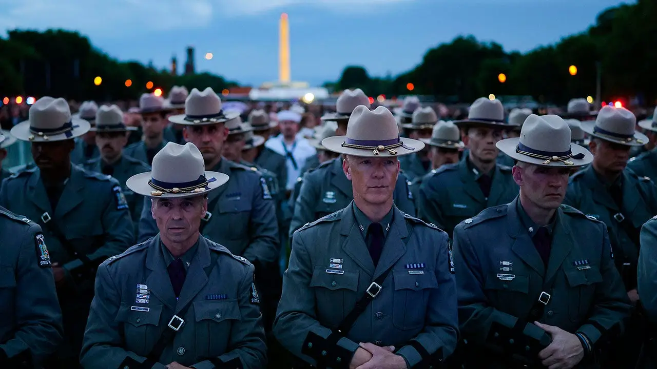 173 House Democrats oppose resolution recognizing law enforcement