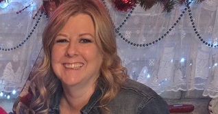 A woman in Texas believed her new diet was leading to stomach problems. Doctors discovered cancer: "I was in shock."