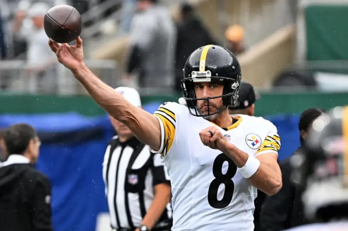 Aaron Rodgers comes back to the Steelers for his 22nd season in the NFL