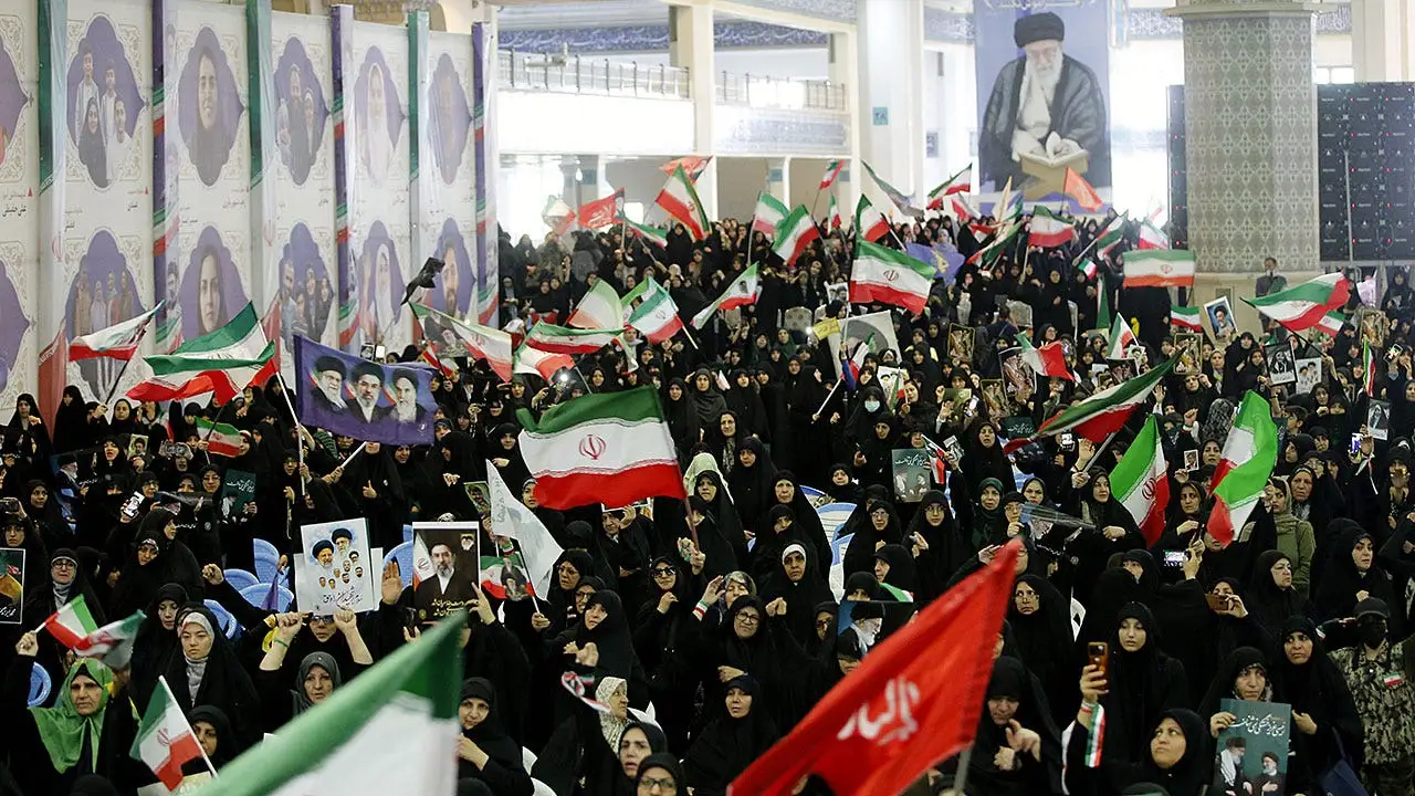 Advisor to the crown prince cautions that the Iran agreement might serve as a crucial support for the regime