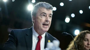 Alabama Attorney General Steve Marshall requests help from the Supreme Court on redistricting issues.