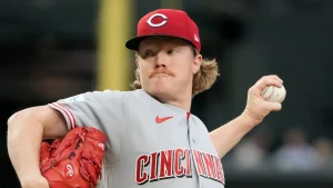 All-Star pitcher Andrew Abbott of the Reds gets engaged to his girlfriend, a Cincinnati TV anchor.