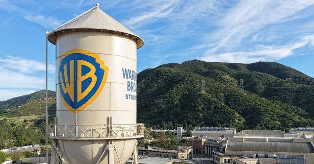 Analysts: Warner-Paramount Merger Might Create 40,000 Jobs and Support Struggling Movie Theaters