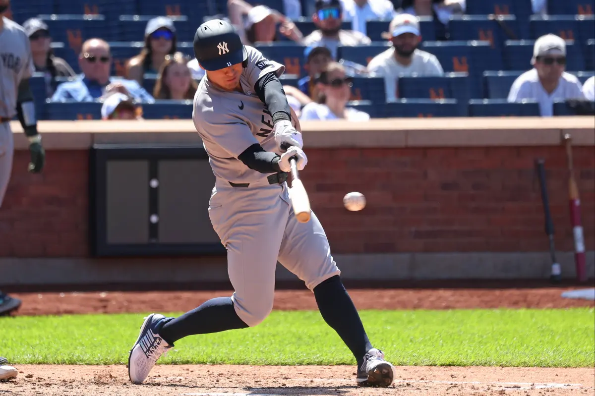 Anthony Volpe almost becomes the hero of the Subway Series while the Yankees' future remains uncertain