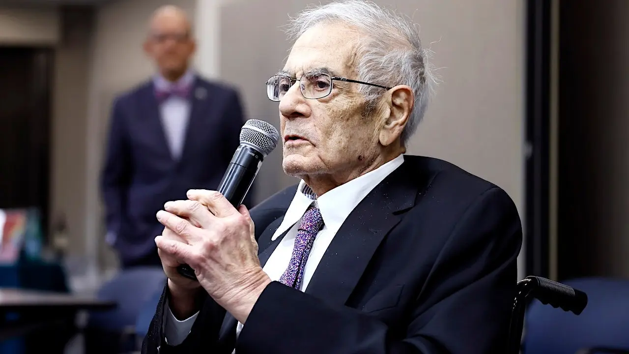 Barney Frank, creator of the Dodd-Frank Wall Street legislation, passes away at 86